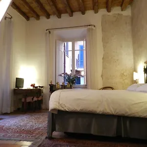 *** Bed & Breakfast Vicolo Del Lupo Italia